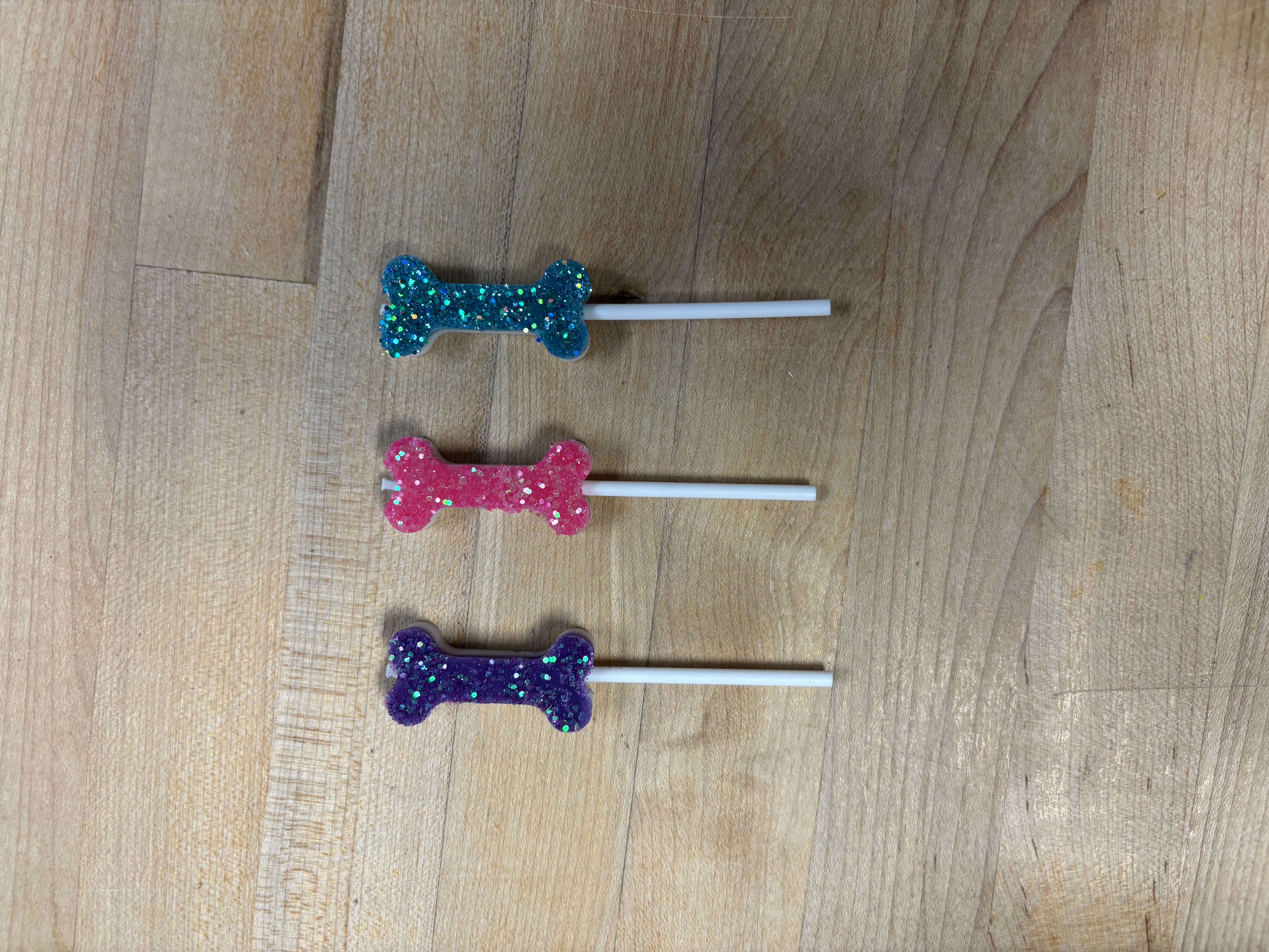 Bone shaped birthday candles set