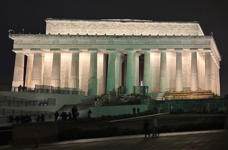 Lincoln Memorial